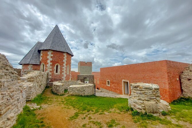 4-hour Private Zagreb & the Mountain Tour in a Yugo car - Medvedgrad fortress: your 1-hour window for walls, views, and time to look