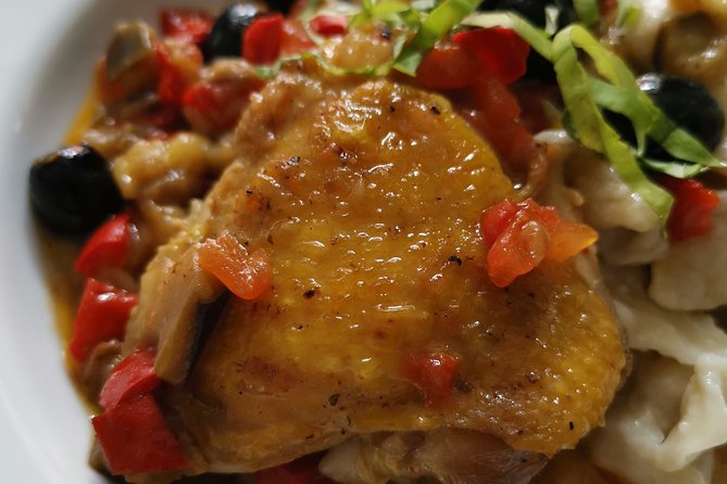 Croatian cuisine cooking class with Dolac market tour - The “small group” reality: why 12 people changes everything