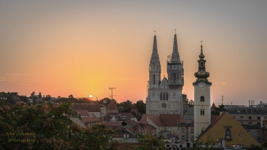 Exclusive old Zagreb walking tour - Kaptol first: Zagreb Cathedral and the church backbone