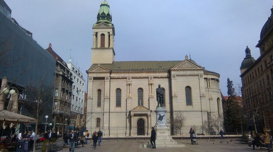Exclusive old Zagreb walking tour - Starting at King Tomislav Square: warm up with the right anchor