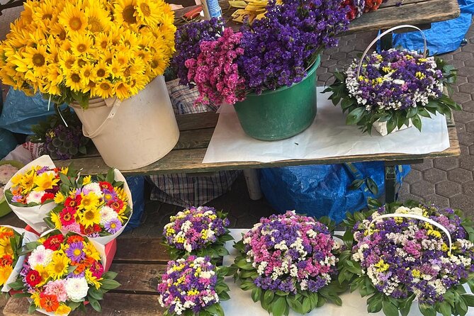 Explore Zagreb_walk and coffee - Dolac Market: the 5-minute look at everyday Zagreb