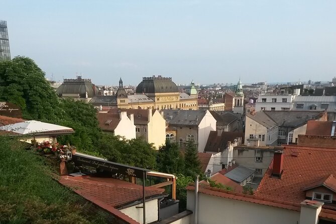 Explore Zagreb_walk and coffee - Ban Josip Jelačić Square: the quick story-hit opener