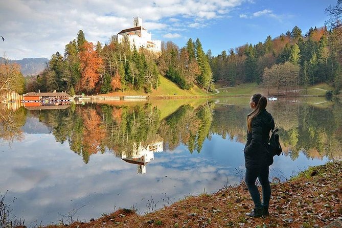 Fairytale Castle & Wine Tasting & Lunch - Trakošćan Castle: fairy-tale setting plus a real museum visit