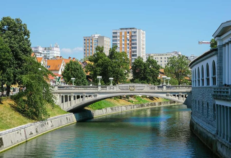From Zagreb: Ljubljana and Lake Bled Private Day Tour - Pletna boat to Bled Island: the classic viewpoint you’ll remember