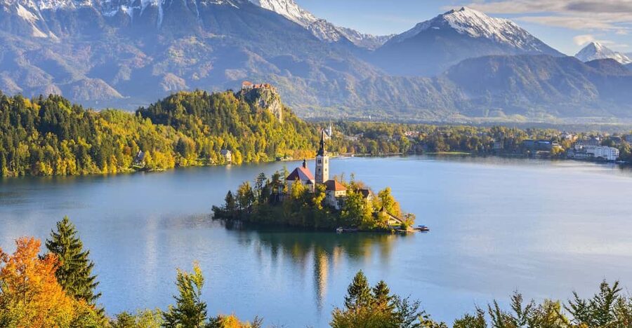 From Zagreb: Ljubljana and Lake Bled Small Group Guided Tour - Why this day trip feels like two mini-holidays