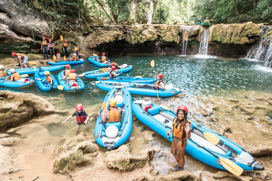 From Zagreb: Mrežnica kayaking & Rastoke village - day trip - From Zagreb to Karlovac County: bus ride value and what you’ll learn