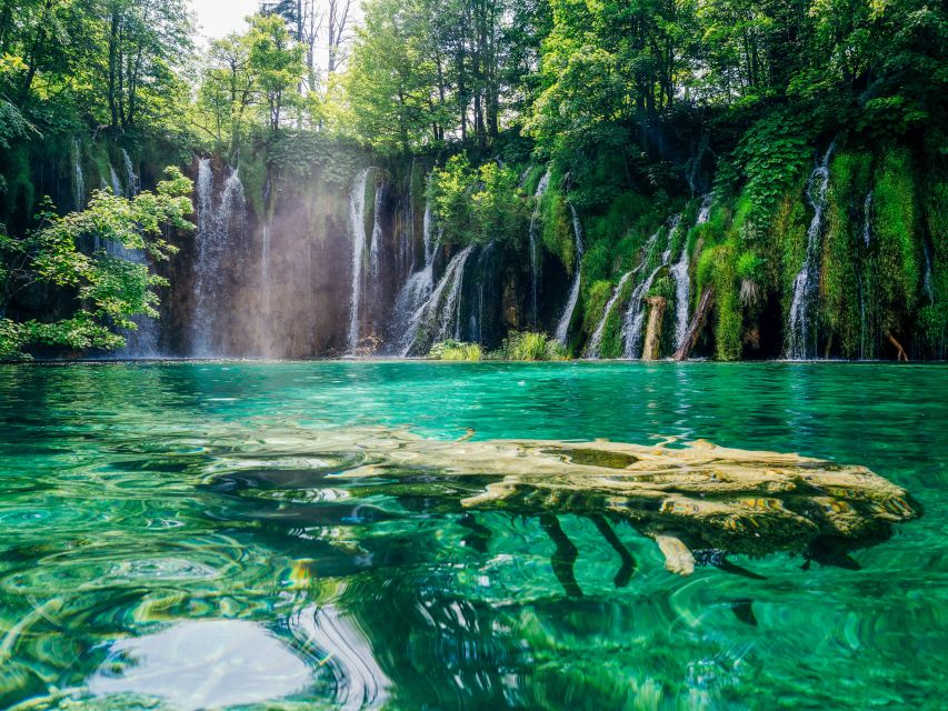 From Zagreb: Plitvice & Rastoke Guided Day Trip with Ticket - Guides: the difference between seeing Plitvice and understanding it