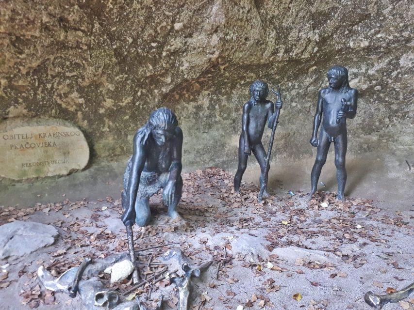 From Zagreb: Prehistoric and Medieval Croatia Tour - Varaždin break time: coffee, local snacks, and the toe of St. Grgur
