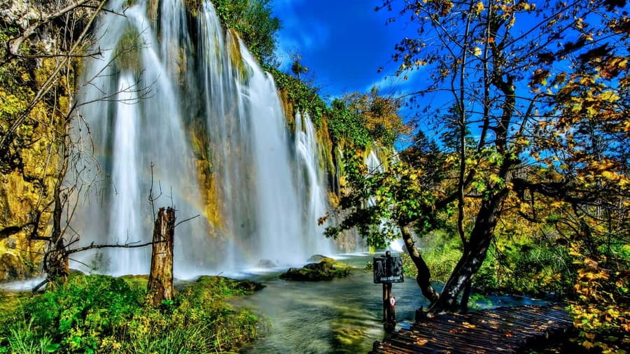 From Zagreb: Rastoke and Plitvice lakes Guided Day Trip - Winter versus summer at Plitvice: choose the experience you want
