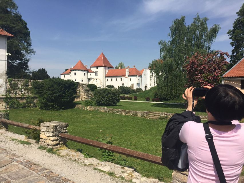 From Zagreb: Varazdin Baroque Town & Trakoscan Castle - Trakošććan Castle: Romantic rebuilds and authentic interiors