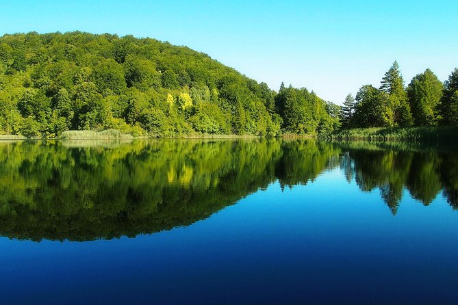 Guided transfer from Zagreb to Split with Plitvice Lakes stop - Comfort and group size: the good and the friction