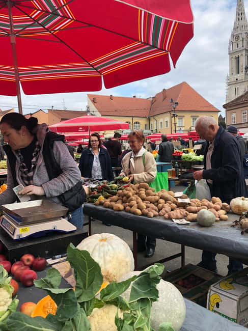 Jump into Zagreb: Walking Tour with local guide - Cathedral views from the outside, plus the big downtown anchors