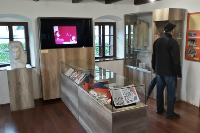 Kumrovec: Croatian Ethno Village & Josip Broz Tito's Birthplace - Inside Tito’s childhood school, home, and arboretum