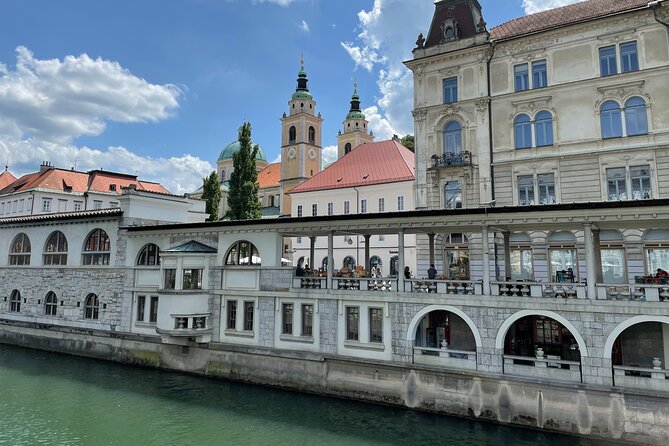 Ljubljana, Postojna Cave&Predjama Castle with Tickets from Zagreb - Stop 1: Postojna Cave and the Narrow-Gauge Train