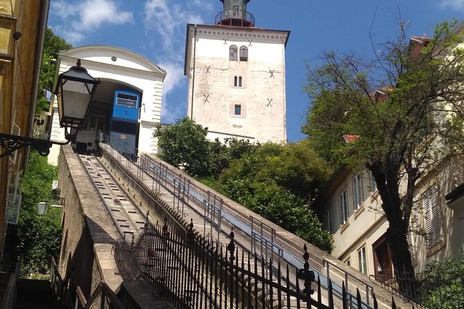 One way Private Transfer from Zagreb Airport to Zagreb - Zagreb Airport to central Zagreb: 25–30 minutes that actually help