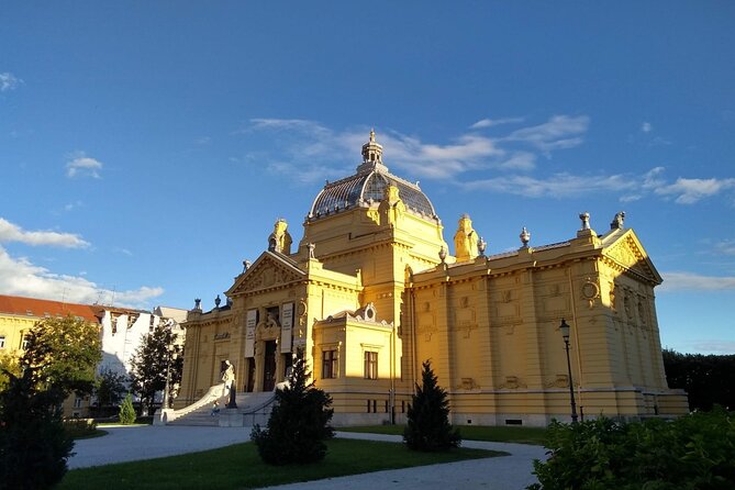 One way Private Transfer from Zagreb Airport to Zagreb - How to get the most out of this short ride
