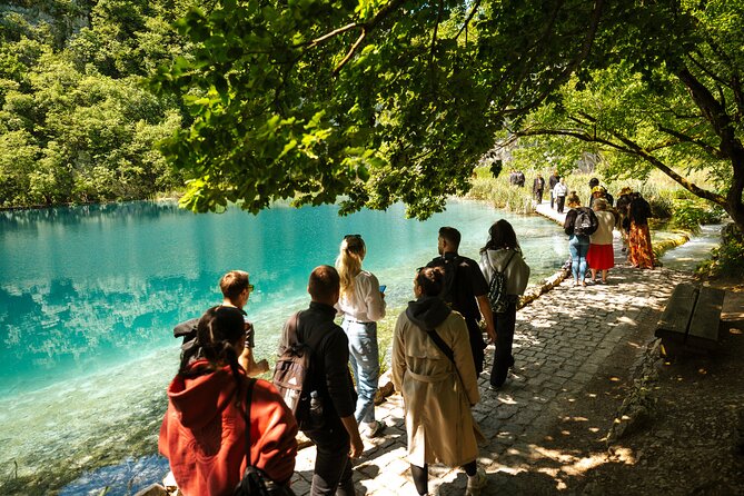 Plitvice Lakes and Rastoke Small-Group with Ticket (ENG or ESP) - Plitvice Lakes National Park: how the day turns into pure waterfall time