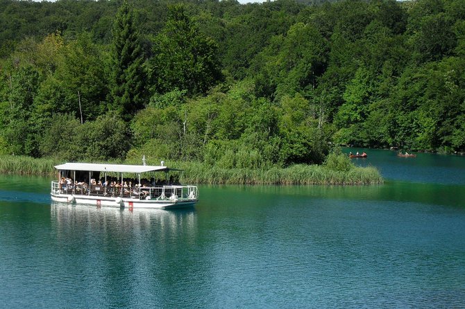 Plitvice Lakes Hidden Gems from Zagreb - Boat ride and park shuttle: how the day avoids too much rough walking