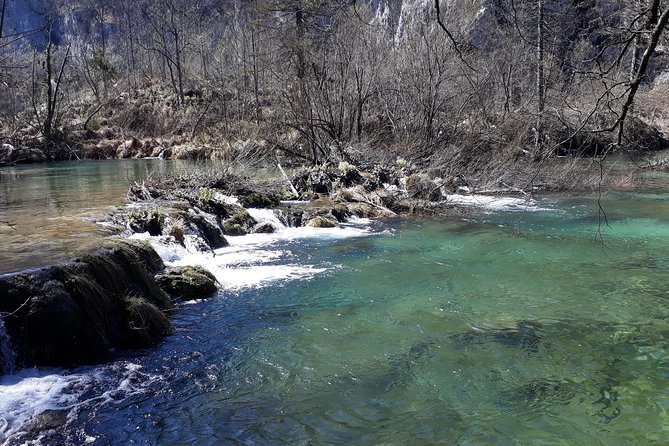 Plitvice Lakes Private Day Trip incl. Ticket from Zagreb - From Zagreb to Lika: a smooth private ride