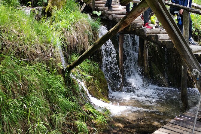 Plitvice Lakes&Rastoke Day Trip from Zagreb (5 h at the Lakes) - Do you really need a guide inside Plitvice?