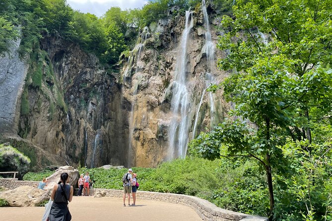 Plitvice Lakes with Ticket & Rastoke Guided Trip from Zagreb - What to Pack and How to Handle the Walking