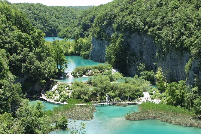 Private Plitvice Lakes Tour - Day Trip from Zagreb (entrance ticket included) - The guided forest route: pine, wooden bridges, and 300 stairs