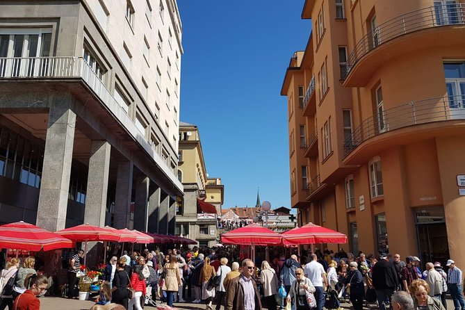 Private Walking Tour of Zagreb - Funicular closures and tunnel/market “timing traps”
