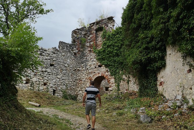 Private Wine Tour from Zagreb: Two Local Wineries & Samobor - Price and value: what $288.07 buys you here