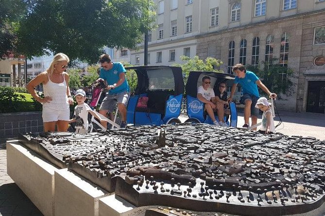 Private Zagreb Pedicab Tour - Zrinjevac and Donji Grad: parks, squares, and an easy flow