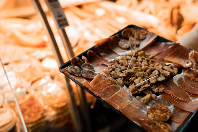 Taste Zagreb Food Tour - La Štruk: why one dedicated pastry stop matters