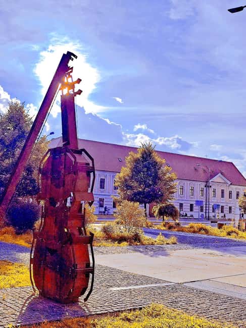 Varazdin city tour - Local guide - Starting at Grgur Ninski: Easy to Find, Good for Orientation