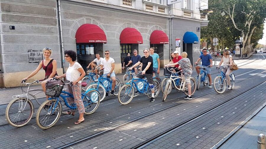 Zagreb: 2.5-Hour Highlights Bike Tour - Dolac Market: a quick, useful taste of daily Zagreb