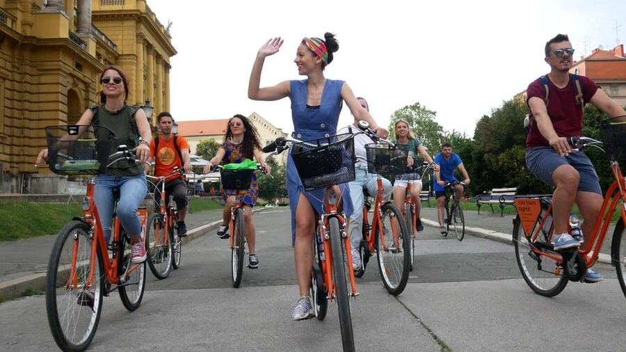 Zagreb: 3–Hour Classic Bike Tour - Meeting at Jurisijeva 19/1: How to Start Without Losing Time