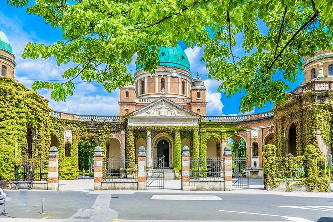 Zagreb BIG Tour - Our Signature Walking & Panoramic Tour - Dolac Market to Cathedral to Pub Street: Zagreb’s Everyday Life
