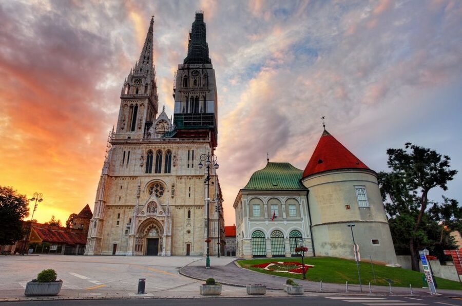 Zagreb BIG Tour - Private Tour - Funicular Tickets and Skipping the Line Without Stress
