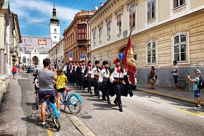 Zagreb Highlights Bike Tour - Lotrščak Tower and the timing trick