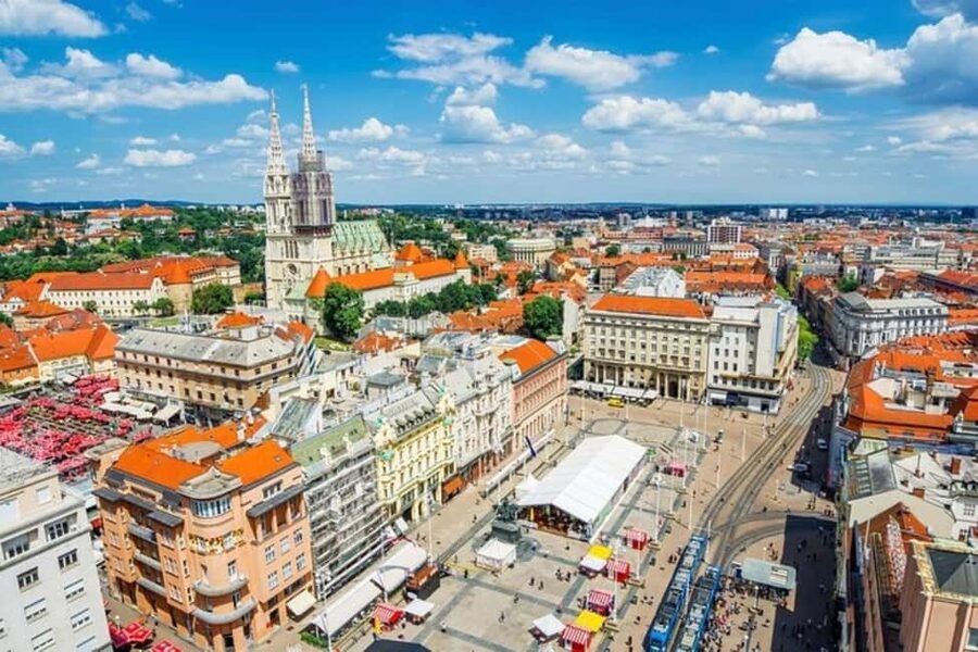 Zagreb : Highlights Walking Tour With A Guide - Starting at Trg Kralja Tomislava: a handy Zagreb launch