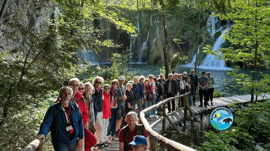 Zagreb: Plitvice With Secured Tickets, Boat And Train Ride - Timing and meeting point: don’t gamble with the morning