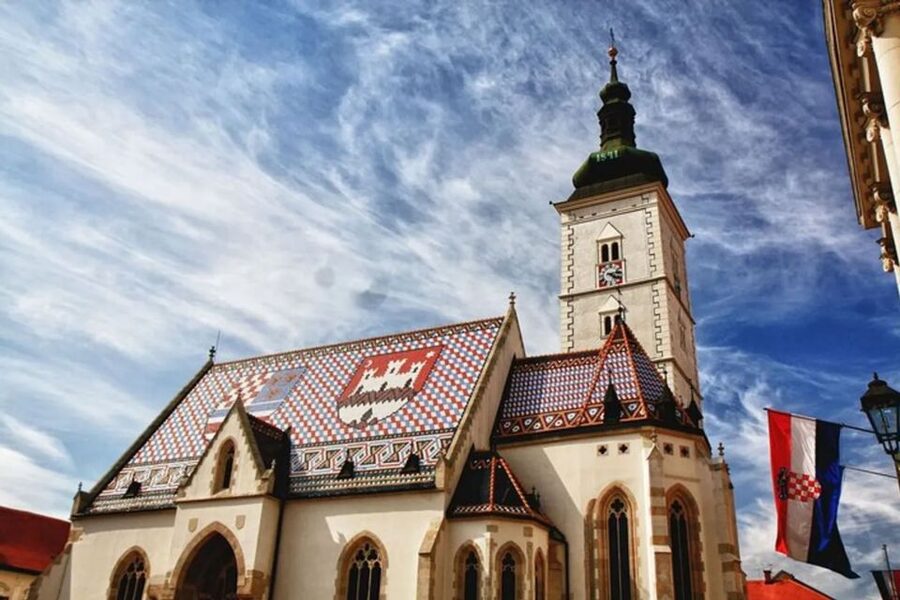 Zagreb: Private custom tour with a local guide - Photo stops and the main sights you can actually use later
