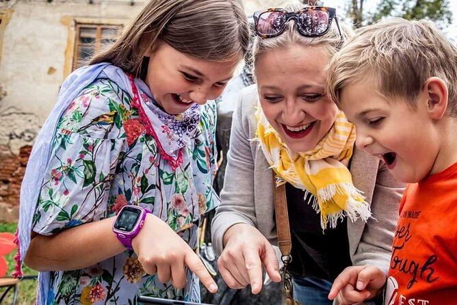 Zagreb Time Travel – Discover Zagreb with a fun interactive tablet city tour! - Who should book Zagreb Time Travel?