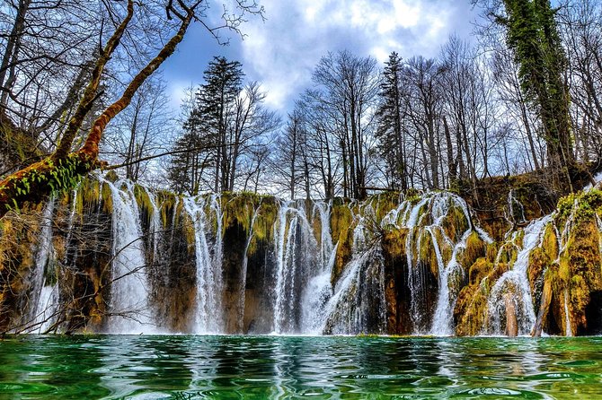 Zagreb to Dubrovnik via Plitvice Lakes NP, Split & Mostar: 3 - Day Private Tour - Zagreb to Dubrovnik by car: the 3-day rhythm