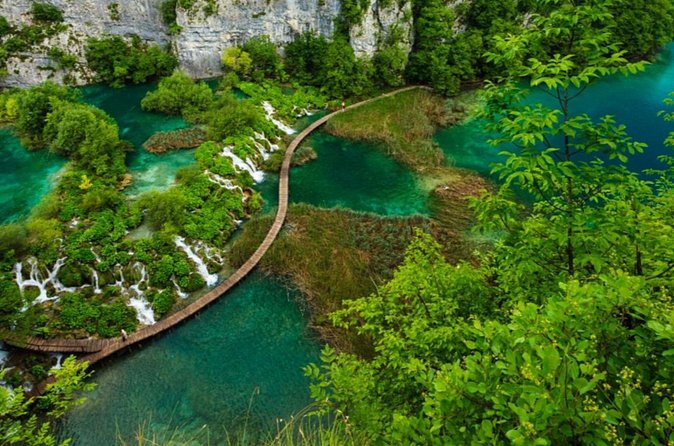 Zagreb to Split private transfer with National park Plitvice lakes guided tour - Food, tickets, and what you must budget for