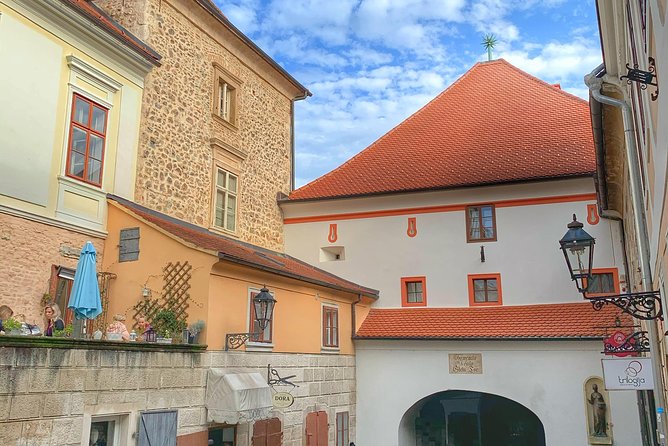 Zagreb Unveiled: Private walking tour with a local guide - Tunel Gric: the WWII tunnel stop that adds real weight