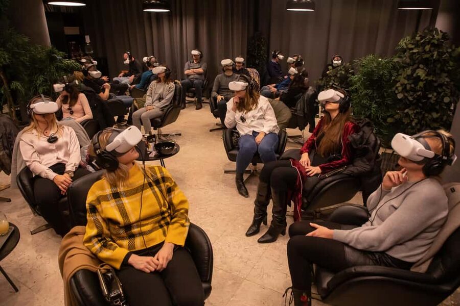 Zagreb: VR 3D Immersive Film Experience - Voucher - Your 1-hour slot: what the experience flow is like